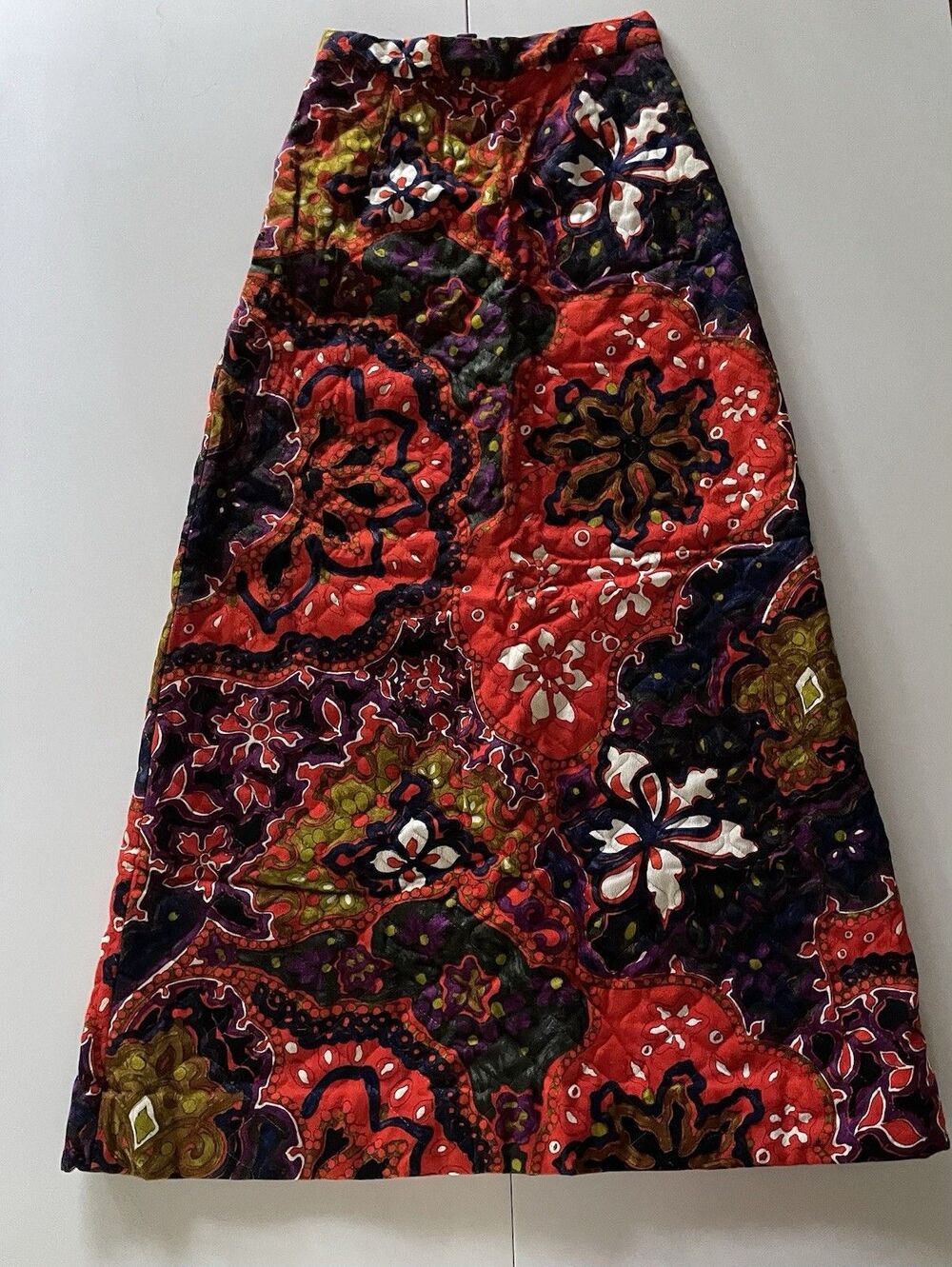 Small Vintage MOD 60’s Floral Quilted Maxi Skirt